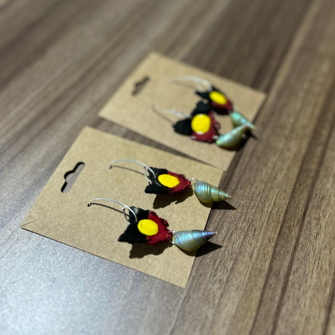 Kangaroo Leather and King Maireener Sterling Silver lutruwita (Tasmania) Earrings